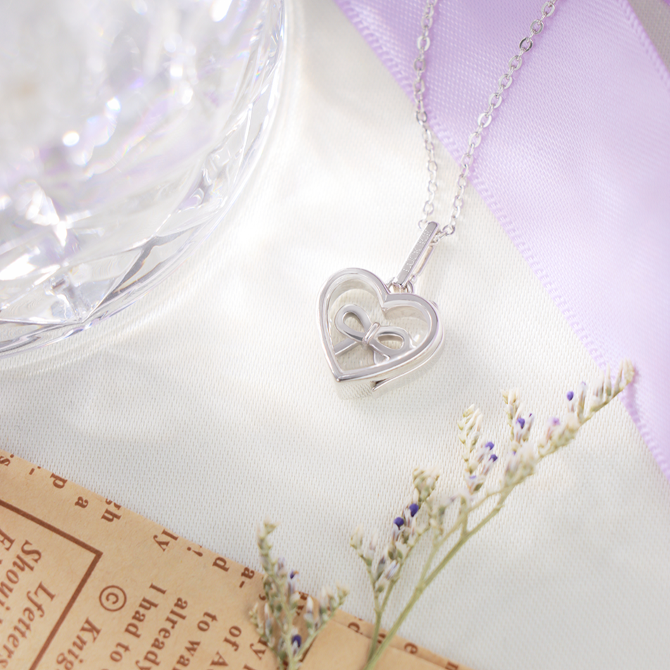 Necklace set | Small Heart Locket Necklace Silver w Bow Charm